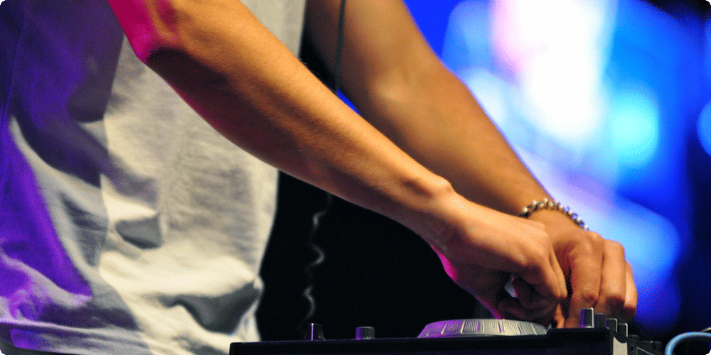 Comment bien entretenir votre microphone DJ
